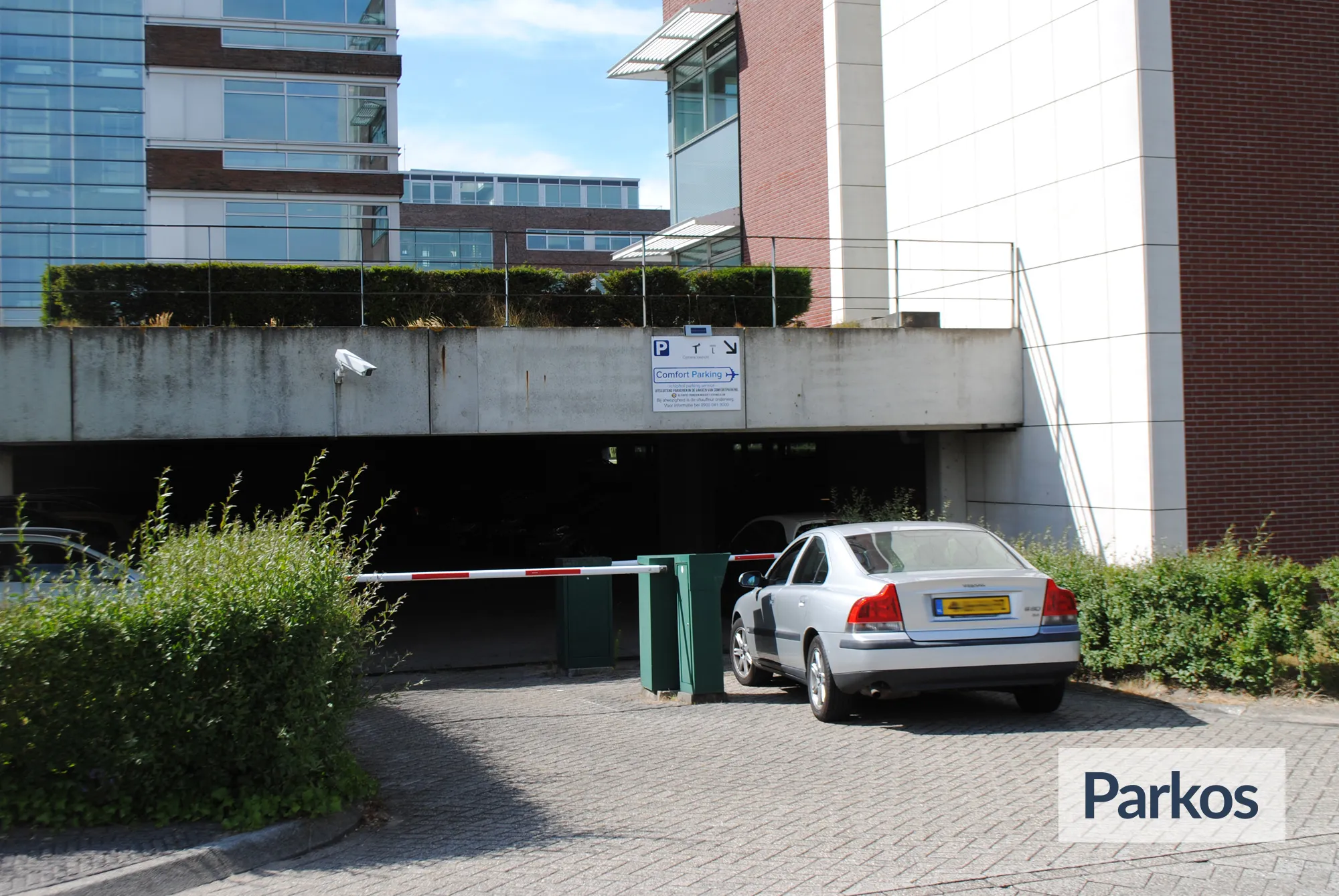 Comfort Parking - Parkeren Schiphol - picture 1