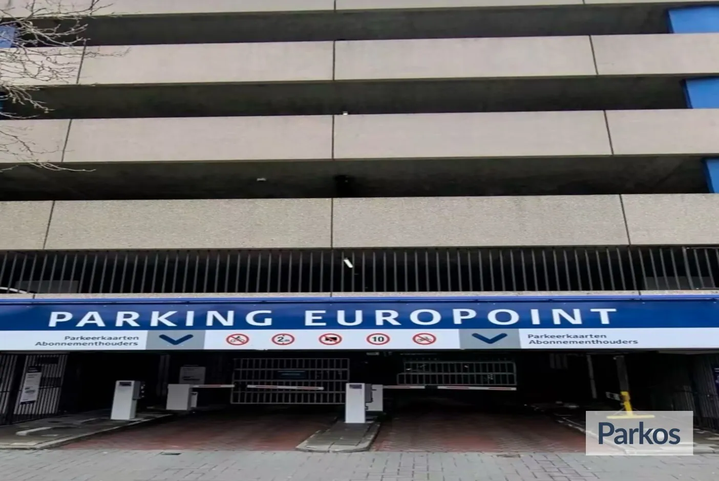 Alfa-Parking - Parkeren Rotterdam Airport - picture 1